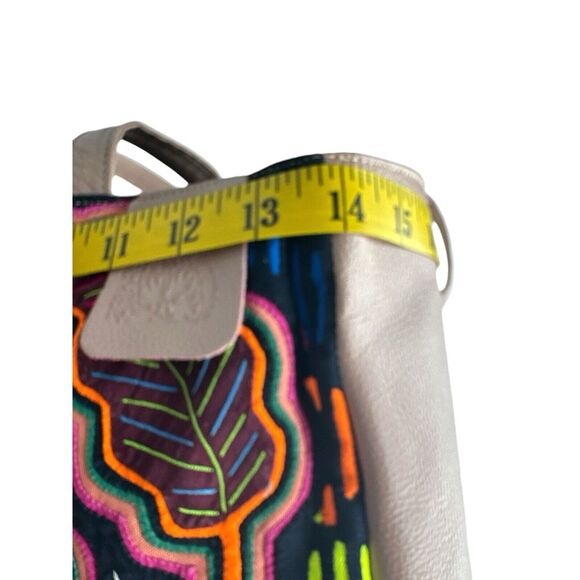Arte Kuna Colombia Leather Shoulder Bag - Mola Design, Lined, Multiple Pockets - Picture 5 of 16